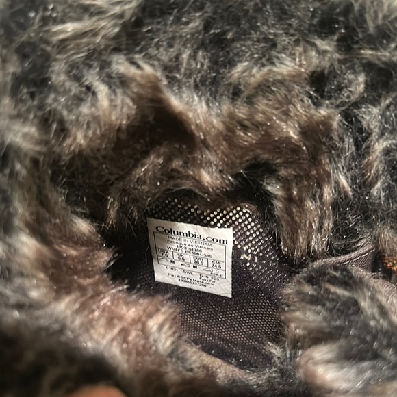Columbia Brown Fur-Lined Boots - Picture 7 of 7